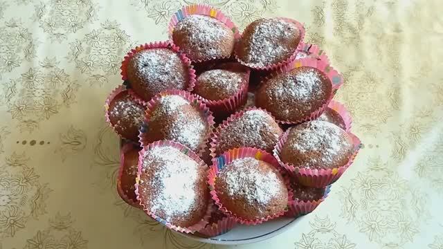 Очень простой рецепт кексов! Попробуйте и вы приготовить для своих детишек такие вкусные кексы! смотреть онлайн