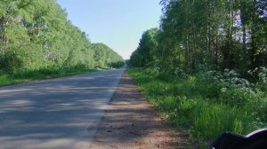 Прекрасное путешествие на мопеде .