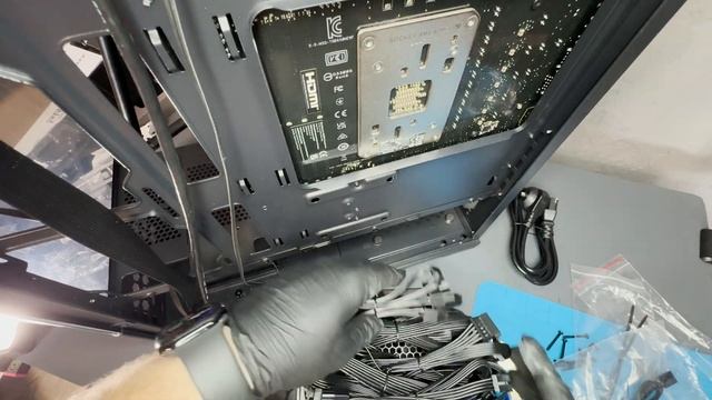 Збираю ПК для відеомонтажу та S.T.A.L.K.E.R. 2 на Ryzen 7 7800 X3D & GeF смотреть онлайн