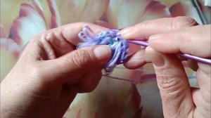 Круглая мочалка крючком вытянутыми петлями.