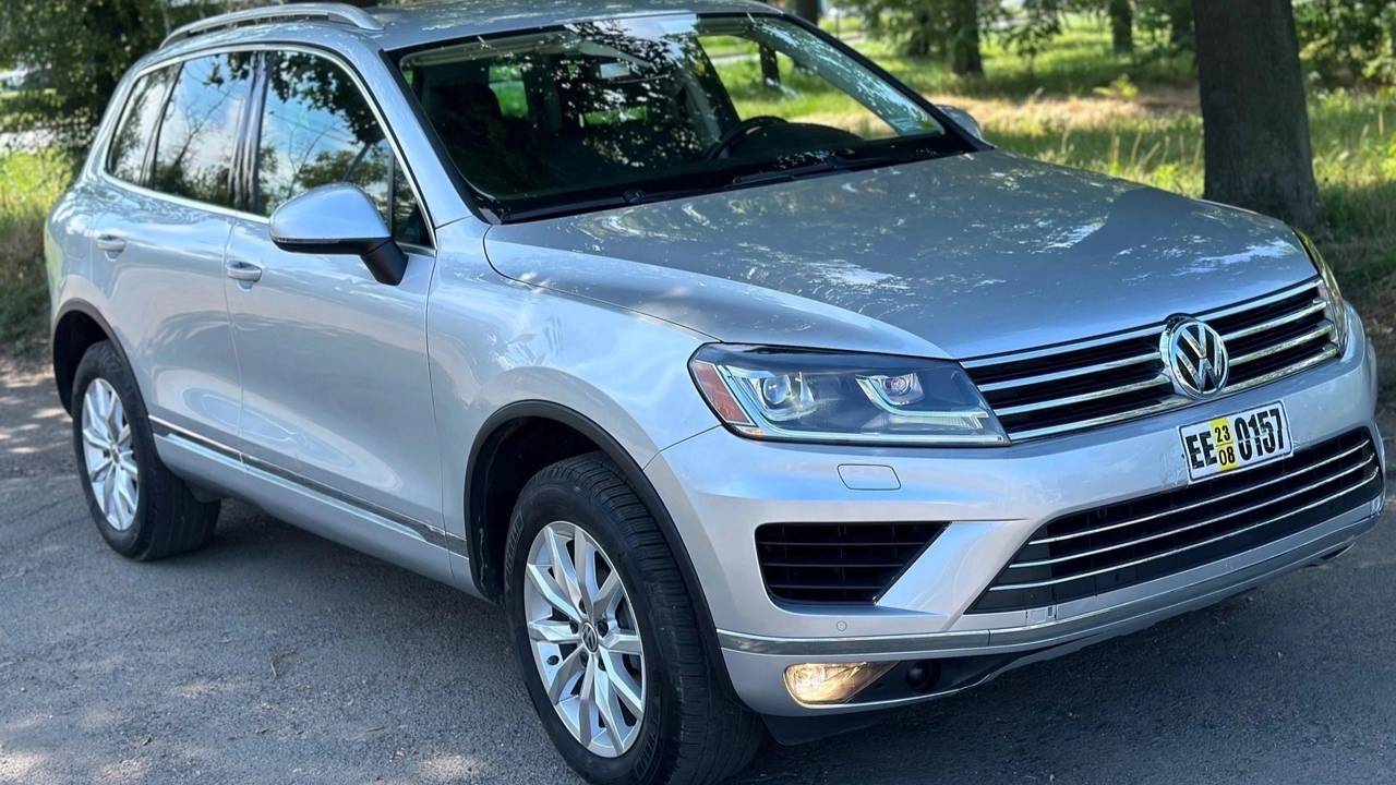 Volkswagen Tiguan   1,4 литра замена датчика температуры