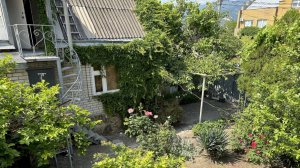 104 Сдаётся посуточно 2-й этаж дома под ключ, с отдельным входом и двором - Геленджик