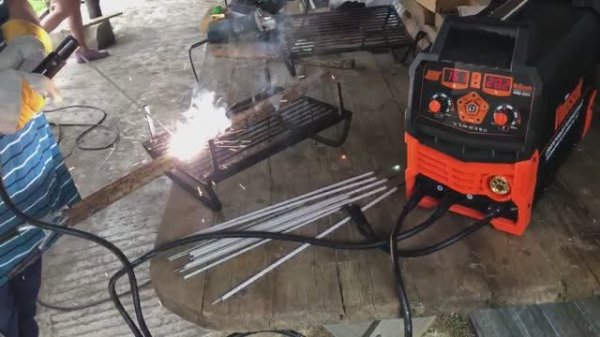 Мой самый первый сварочный аппарат | Vniissok MIG-255 | Часть-1