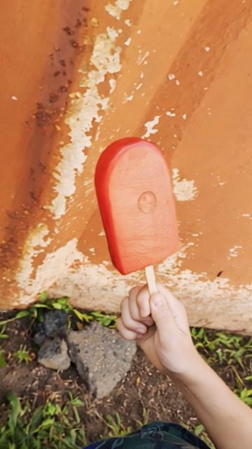 Поделка из дерева