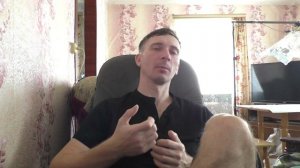 Почему дрель не зажимает сверло?