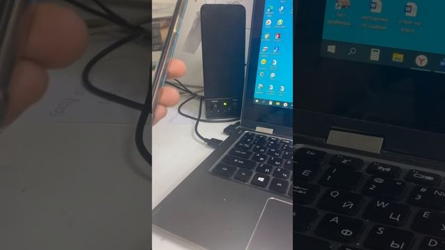 Беспроводные наушники JBL Tune 560BT