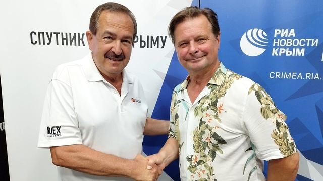 Михал Борза в ток-шоу "От и до" на "Радио Спутник в Крыму смотреть онлайн