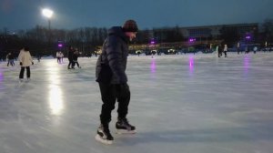 Каток в Лужниках. Краткий обзор.