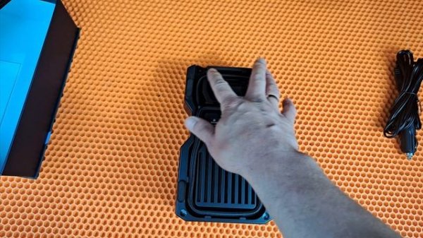 Новинка! Автомобильный компрессор NEOLINE DELA-X