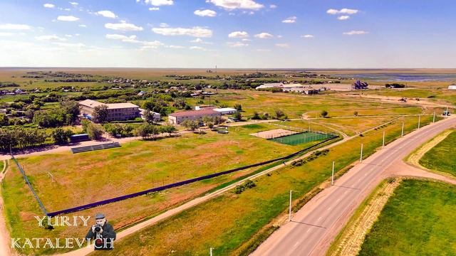 Здесь можно ПЕРЕКУСИТЬ 👍: Новонежинка с высоты полет?