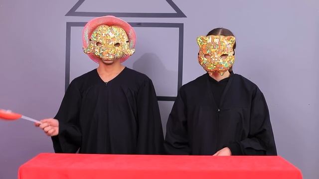 Игра в кальмара для СУПЕРГЕРОЕВ! Дэдпул vs Супермен vs Г? смотреть онлайн