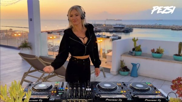 PEZSI | [DJ-SET] x CIVIL TWILIGHT - Peak Time Driving Techno | Melodic Techno