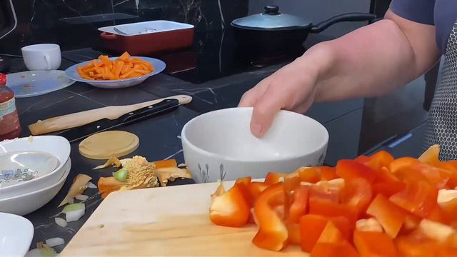 Сочные свиные рёбра с овощами в духовке — Простой и вкусный рецепт смотреть онлайн