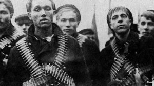 Сдвинь корону набок