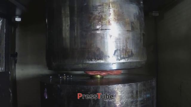 Гидравлический пресс   Различные пули и гильзы