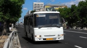 Автобус Екатеринбурга Ataman A09206 № КВ 182 66 маршрут 87 на остановке «Архитектурная академия»