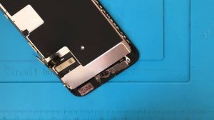 Замена дисплейного модуля iPhone SE2020 и диагностика на ла?