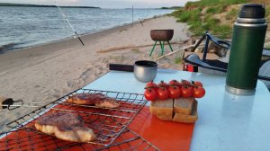 Рыбалка на Донки-Закидухи. Открываю летний сезон. Мясо на мангале.