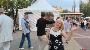 Плывёт веночек... 07.06.25...