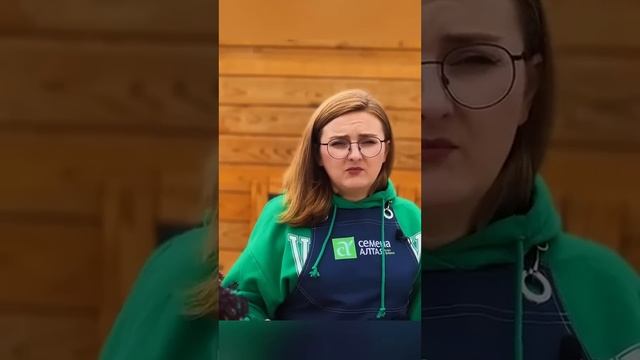 Подкормку золу надо гасить уксусом