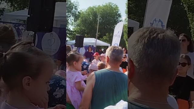 Куда сходить в Воронеже с детьми? Шоу мыльных пузырей в смарт парке Дельфин сегодня 8 июня 2025. смотреть онлайн