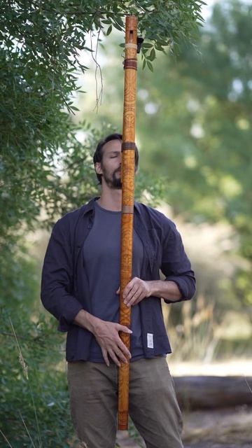 Как вам такая мега-флейта? смотреть онлайн