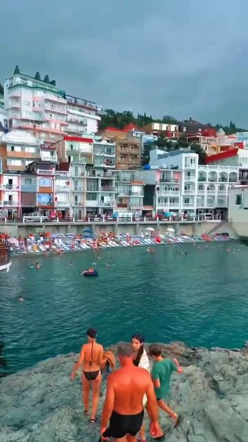 Необычный Крым правда? смотреть онлайн