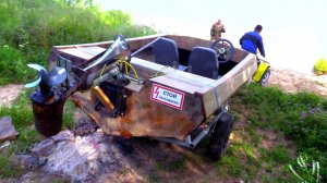 Установили электромотор под воду и дали жару на лодке из пенопласта!