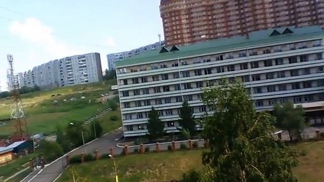 Красноярск.Солнечный.Вид на проезжую часть из моей квартиры.