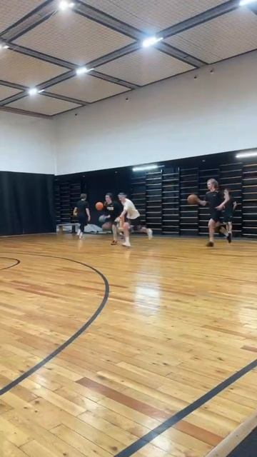 Тренировка молодежной команды при поддержке фонда "спорт, здоровье, жизнь"