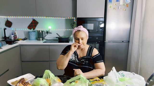 Распаковка че-е-е-ек.... Передаю Большой Привеееет О Великой "БЛОГЕРИЦЕ" И РАБОТНИЦЕ ГОДА😋 смотреть онлайн