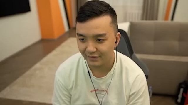 УРА! ГЕРОЙ в ОСНОВУ    EA FC 25 СВОДИТ МЕНЯ с УМА...