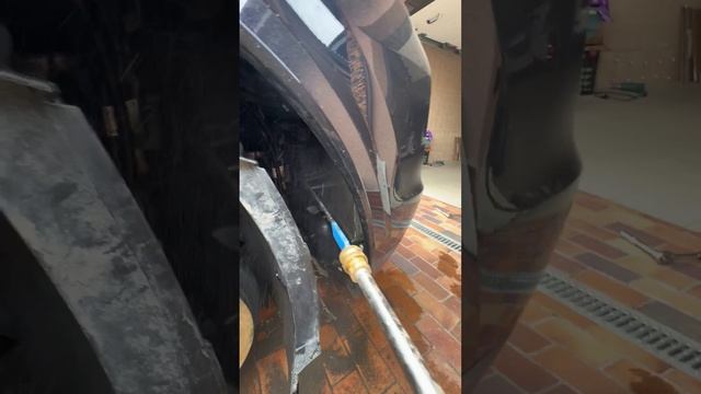 Деталь за которой нужно тщательно следить. Радиаторы в колёсных арках смотреть онлайн