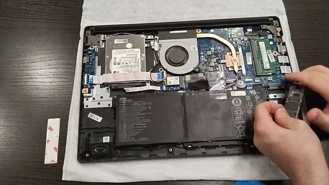 Устанавливаю Ssd M2 ADATA LEGEND 800 на 500GB в ноутбук Acer Aspire 3 A315-23