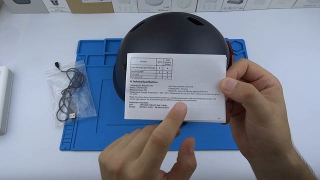 Шлем для велосипеда самоката от Xiaomi Smart4u SH50L. Немного умный защитный шлем со стоп-сигналом смотреть онлайн