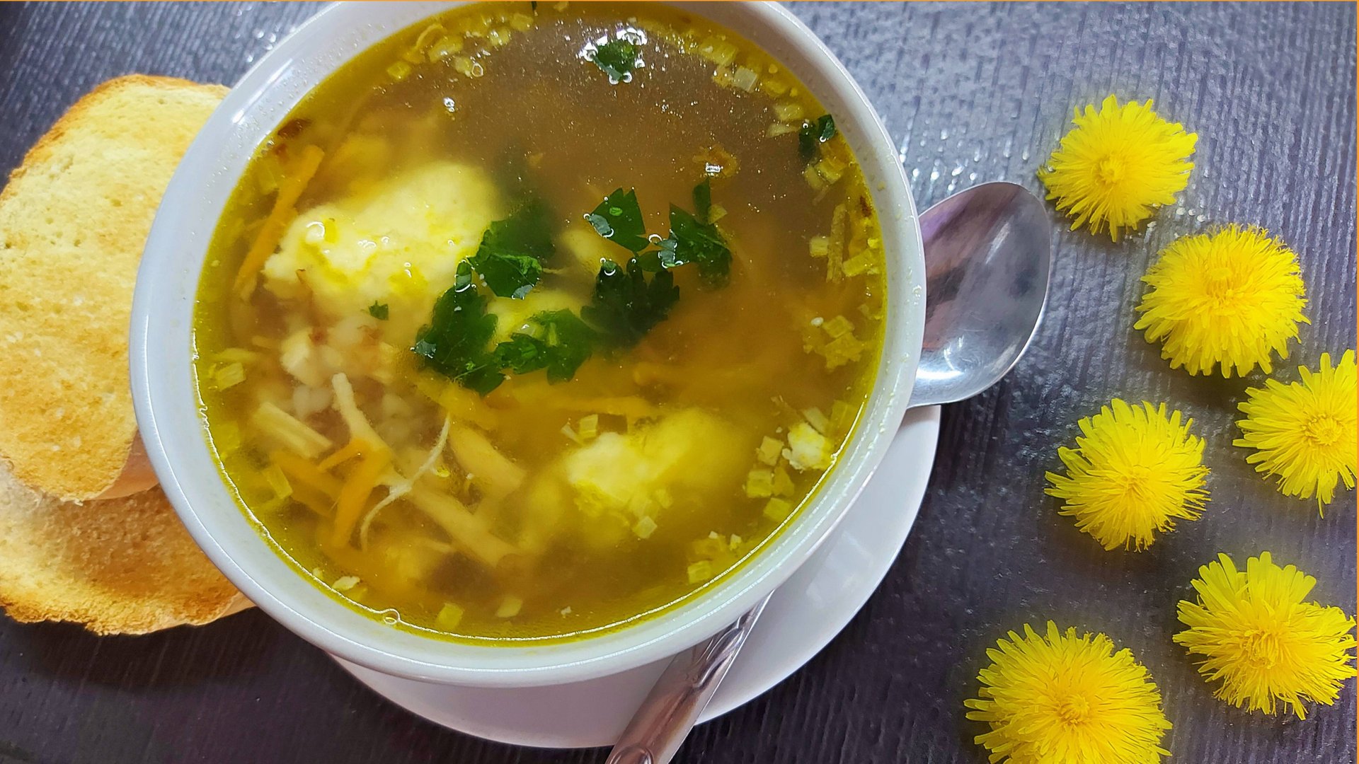 Гречневый суп с картофельными клёцками смотреть онлайн