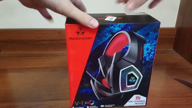 Распаковка наушников Hunterspider V1 Black/Red (HV-1060) смотреть онлайн