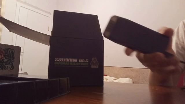 Это флэшка есть 10000 игр!