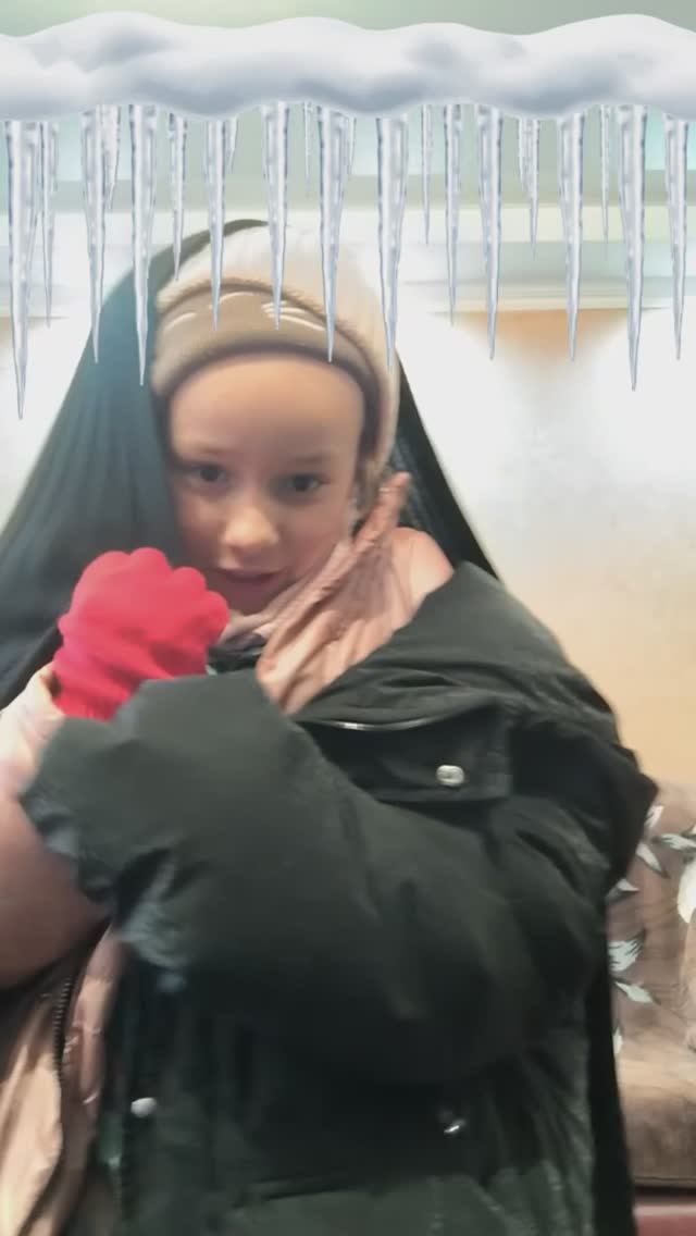 Дома холодно смотреть онлайн