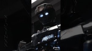 живая сталь 2