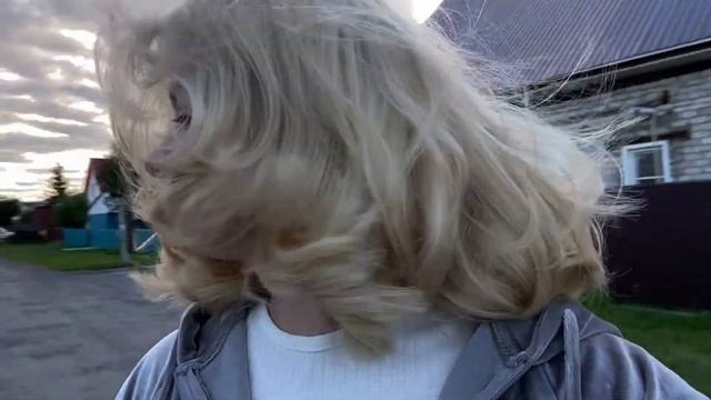 VLOG из деревни: малиновое озеро, окучиваю картошку и жи? смотреть онлайн