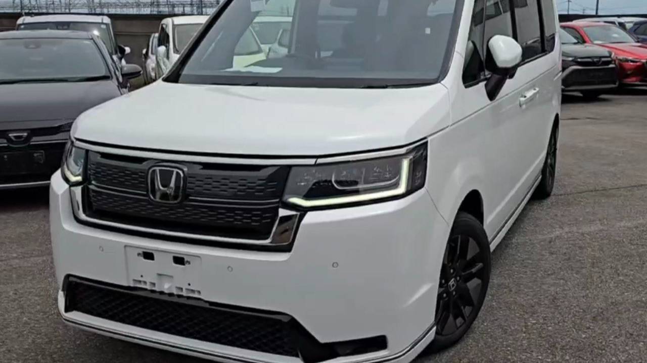 HONDA STEPWAGON 2022 ГОД смотреть онлайн
