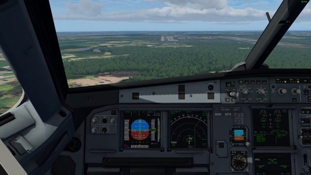 Посадка из кабины пилотов в Домодедово. ВПП 32L смотреть онлайн