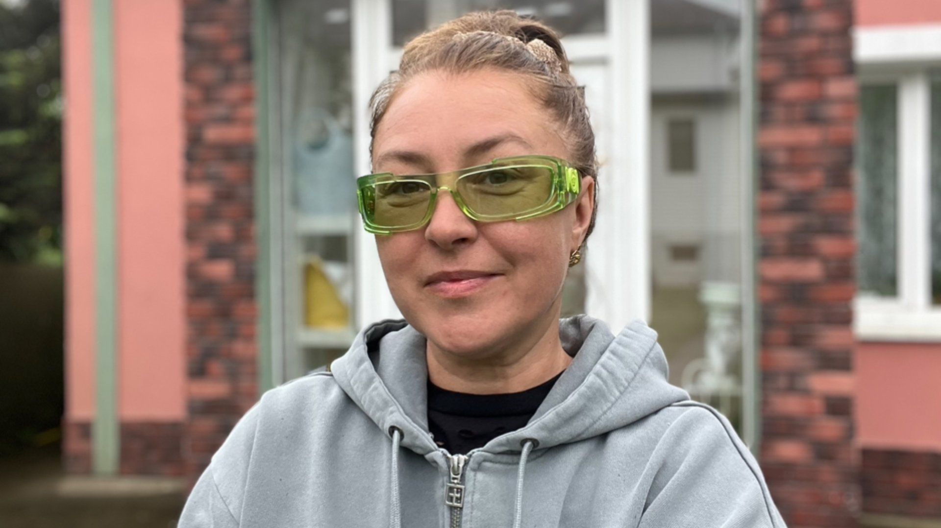 Богатые знают законы вселенной, потому и богатеют. Любовь, благодарность, радость ведут к богатству смотреть онлайн