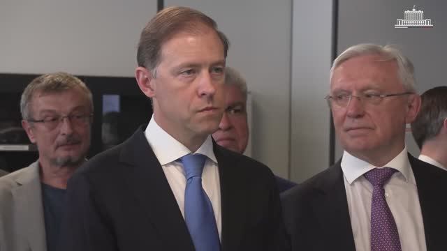 Первый вице-премьер Денис Мантуров в рамках рабочей поездки в Татарстан посетил «КАМАЗ» смотреть онлайн