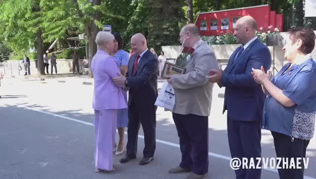 Михаил Владимирович Развожаев поздравил с 135 летием Севастопольскую городскую больницу  №9