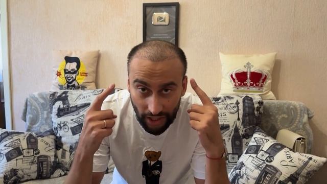 У блогера Еврея выпали волосы смотреть онлайн