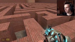 ПОБЕГ ОТ НЕКСТ БОТОВ В ЛАБИРИНТЕ! - Garry`s Mod