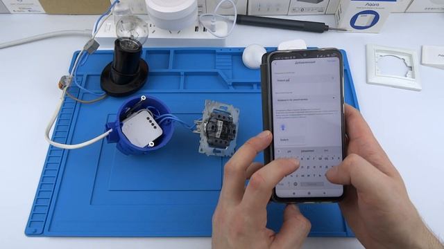 Как установить умное реле Aqara T1 SSM-U02 БЕЗ нейтрали ZigBee 3.0 с Алисой в круглый подрозетник Ч2 смотреть онлайн