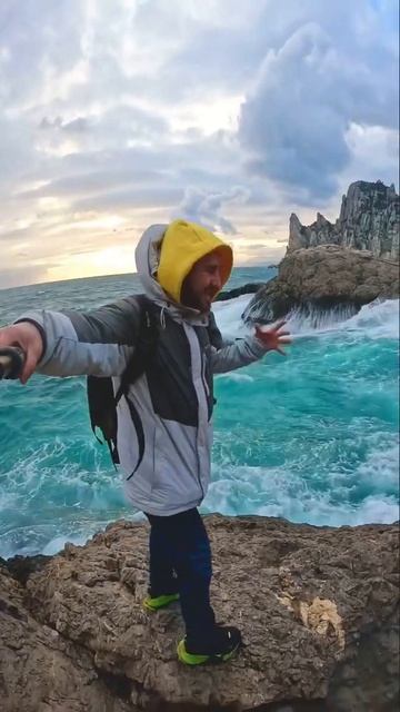 Лютый шторм в Крым смотреть онлайн